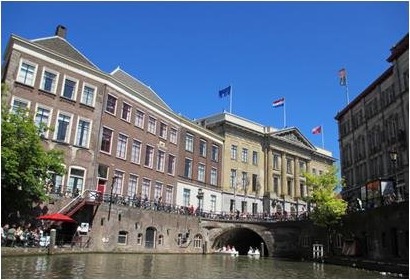 Patricierswoningen en het stadhuis van Utrecht